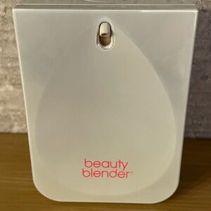 Beauty Blender - Liquid Foundation